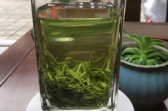 綠茶放了三年還能喝嗎，綠茶放久了喝了會怎樣