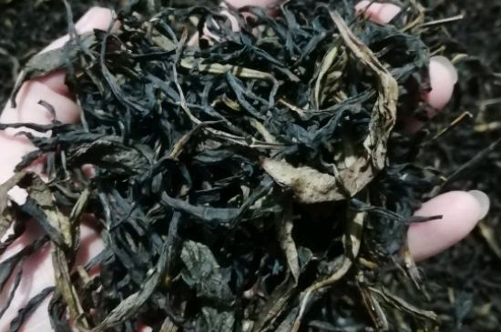 蜜蘭香好還是鴨屎香好，鳳凰單叢茶蜜蘭香和鴨屎香特點(diǎn)有哪些？