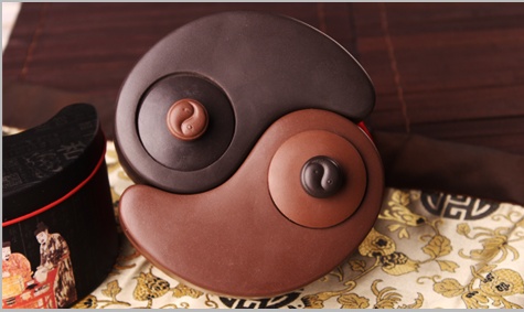 太極陰陽(yáng)紫砂壺，創(chuàng)意格紫砂壺