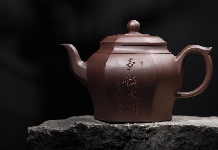 紫砂壺哪個地方最出名，什么樣的紫砂壺最好