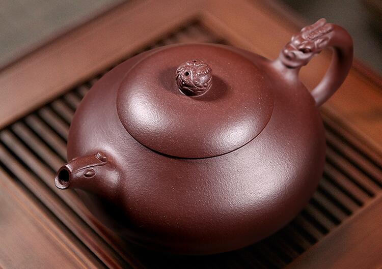 如何鑒別紫砂壺好壞，廉價(jià)的紫砂壺用了會(huì)有什么傷害