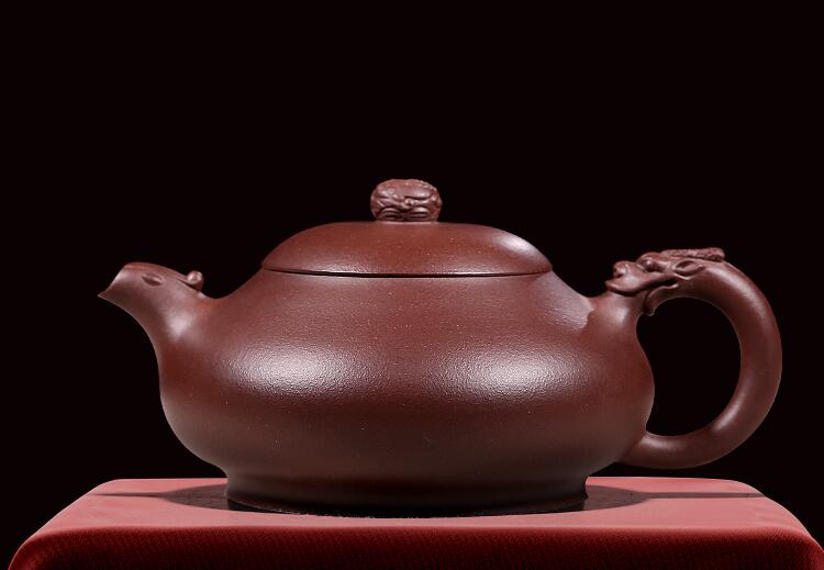 如何鑒別紫砂壺好壞，廉價(jià)的紫砂壺用了會(huì)有什么傷害