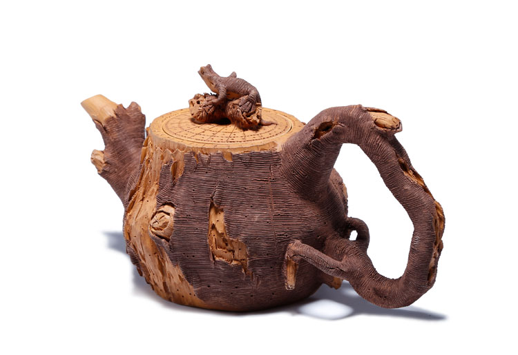 仿木外皮紫砂壺，創(chuàng)意木樁手工雕刻紫砂壺
